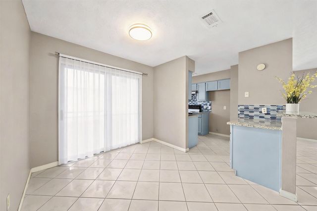 9526 Langdon Lane, Houston, TX 77036