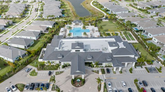 9941 Regency Way, Palm Beach Gardens, FL 33412