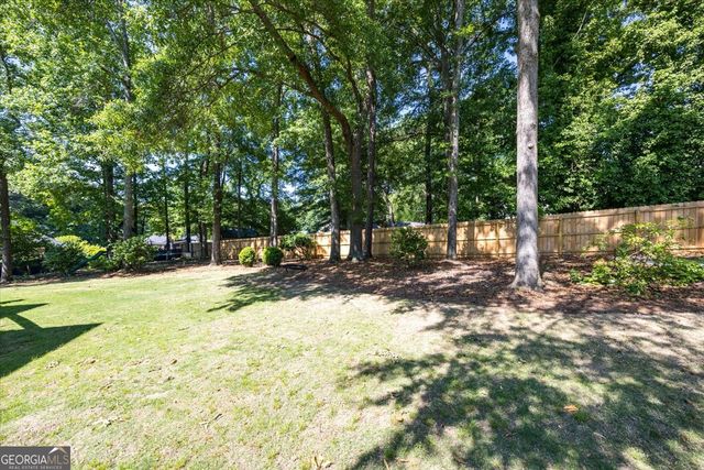 216 Hunters Hill Court, Macon, GA 31210
