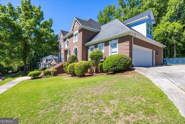 216 Hunters Hill Court, Macon, GA 31210