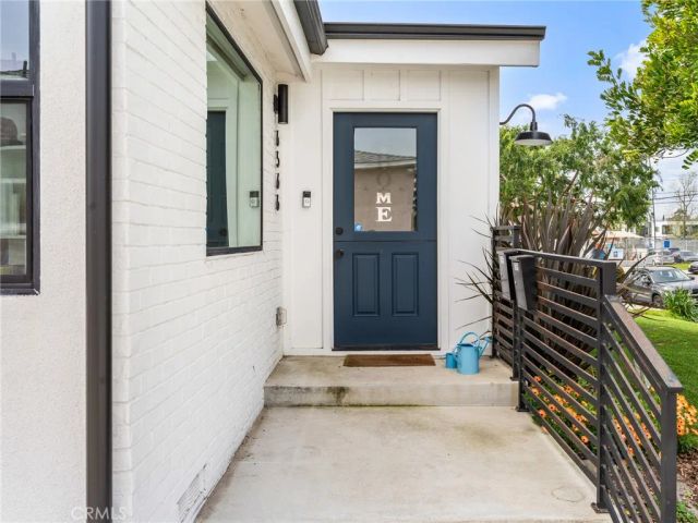 6566 W 85th Street, Los Angeles, CA 90045