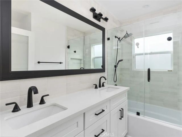 6566 W 85th Street, Los Angeles, CA 90045
