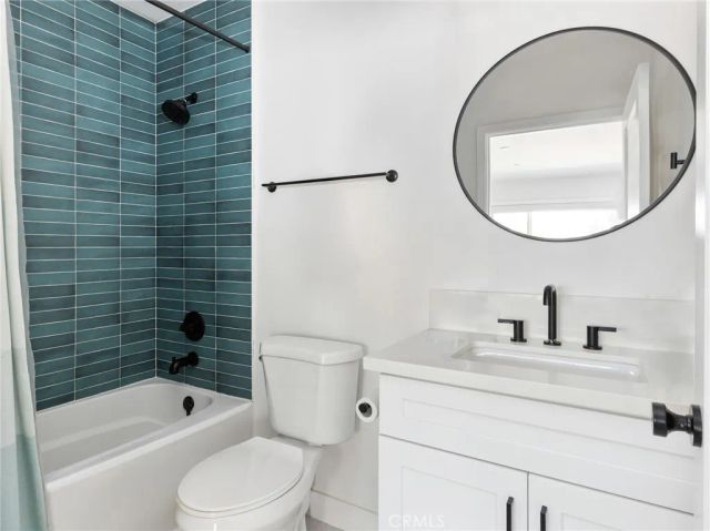 6566 W 85th Street, Los Angeles, CA 90045