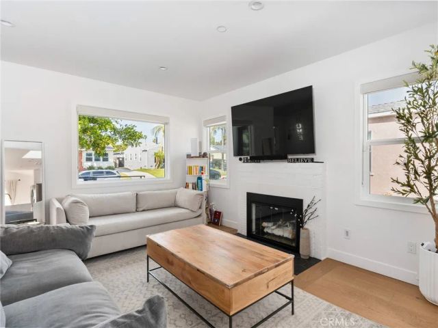 6566 W 85th Street, Los Angeles, CA 90045