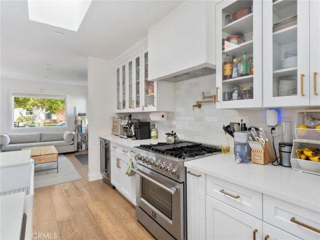 6566 W 85th Street, Los Angeles, CA 90045