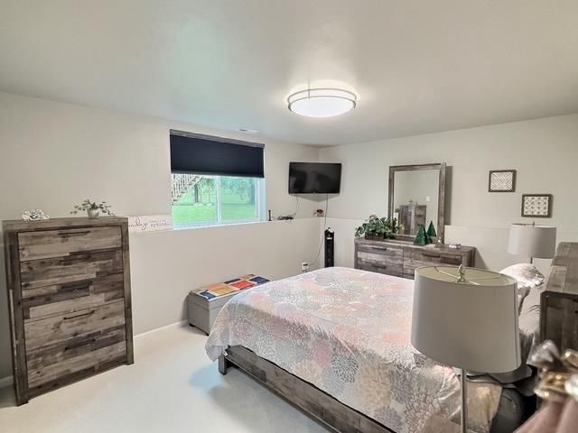 3216 ISAAC LANE, Oshkosh, WI 54902