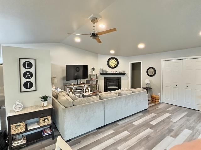 3216 ISAAC LANE, Oshkosh, WI 54902
