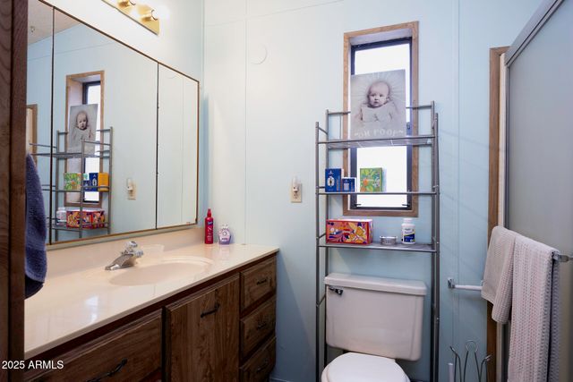 450 W SUNWEST Drive 18, Casa Grande, AZ 85122