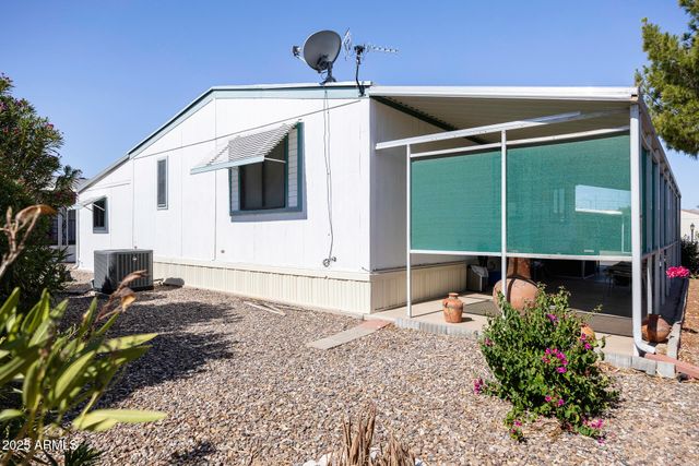 450 W SUNWEST Drive 18, Casa Grande, AZ 85122