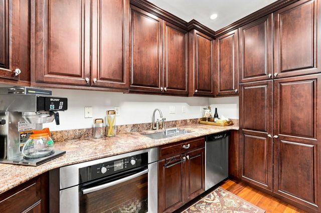 21 Douglas Road, Lexington, MA 02421