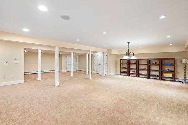 21 Douglas Road, Lexington, MA 02421