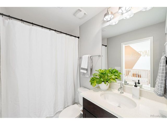 1680 W 67th Cir, Denver, CO 80221