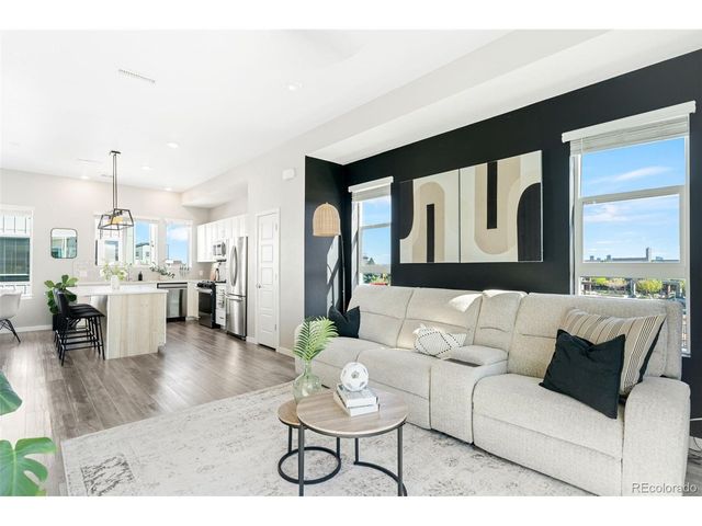 1680 W 67th Cir, Denver, CO 80221