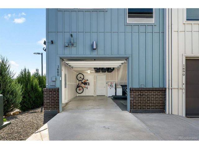 1680 W 67th Cir, Denver, CO 80221