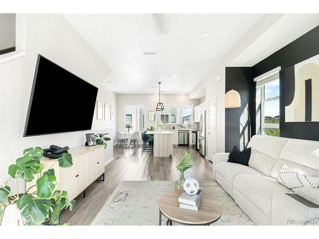 1680 W 67th Cir, Denver, CO 80221