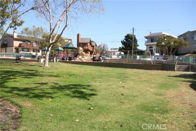 618 Vincent Park, Redondo Beach, CA 90277