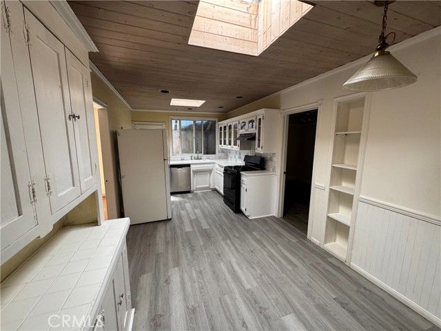 618 Vincent Park, Redondo Beach, CA 90277