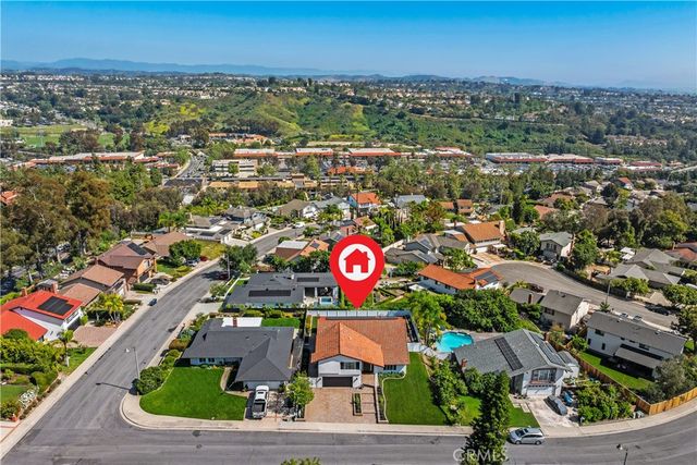 25172 Campina, Mission Viejo, CA 92691