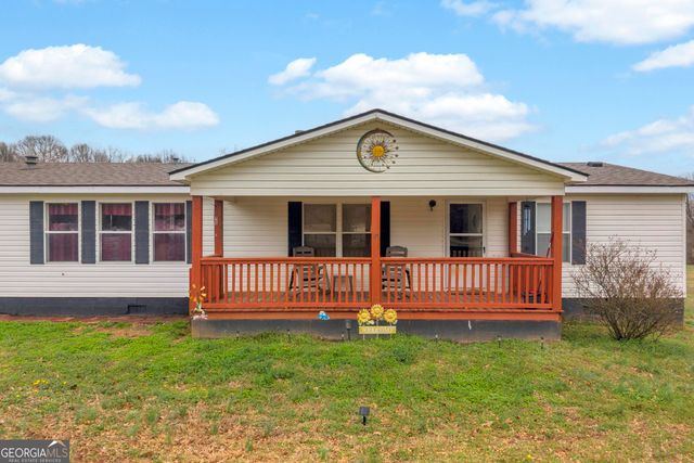 261 Green Meadows Drive, Hartwell, GA 30643