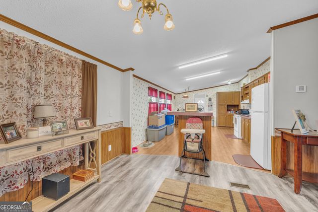 261 Green Meadows Drive, Hartwell, GA 30643