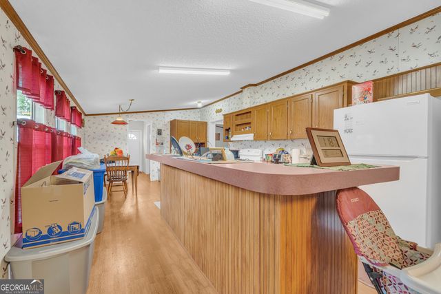 261 Green Meadows Drive, Hartwell, GA 30643