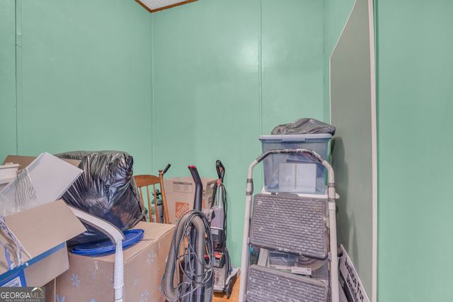 261 Green Meadows Drive, Hartwell, GA 30643