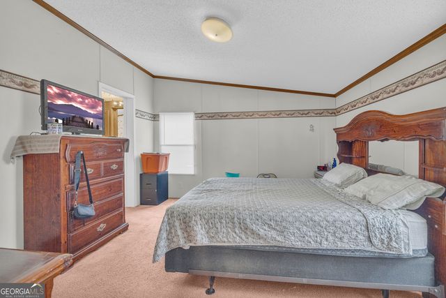 261 Green Meadows Drive, Hartwell, GA 30643