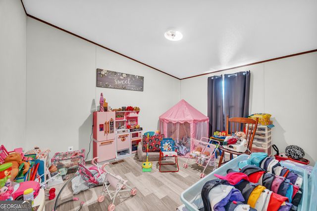 261 Green Meadows Drive, Hartwell, GA 30643