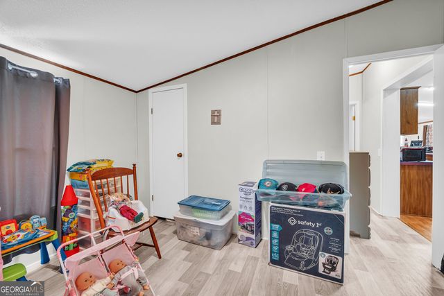 261 Green Meadows Drive, Hartwell, GA 30643