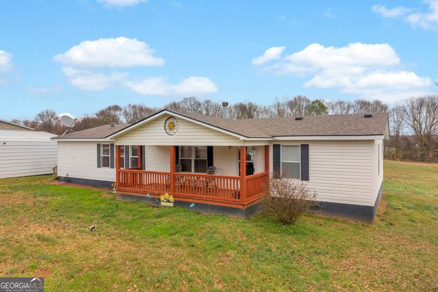 261 Green Meadows Drive, Hartwell, GA 30643