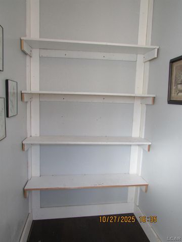 413 W Pottawatamie Street, Tecumseh, MI 49286