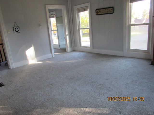 413 W Pottawatamie Street, Tecumseh, MI 49286