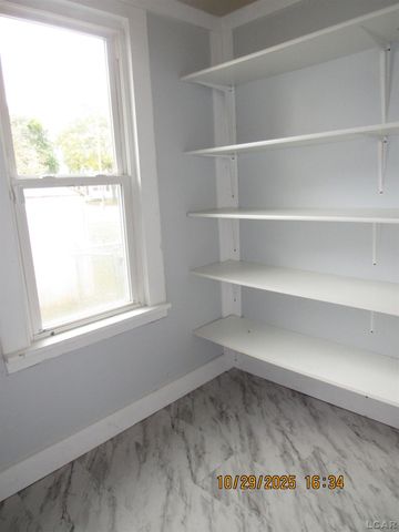 413 W Pottawatamie Street, Tecumseh, MI 49286