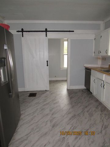 413 W Pottawatamie Street, Tecumseh, MI 49286