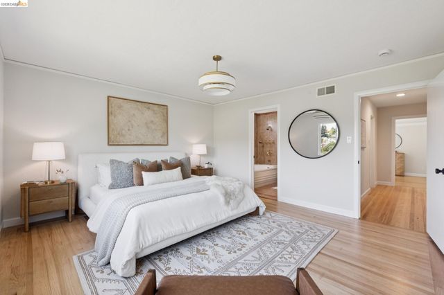 114 Indian Rd, Piedmont, CA 94610