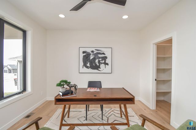 1504 W Bennett Dr Drive, Brandon, SD 57005