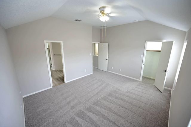 2810 Packard Elm Street, Houston, TX 77038