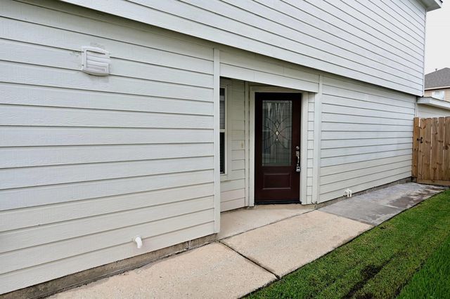 2810 Packard Elm Street, Houston, TX 77038