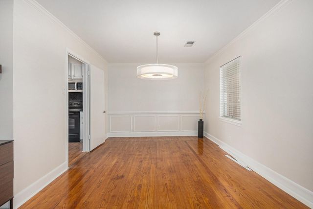 12847 Memorial Drive, Houston, TX 77024