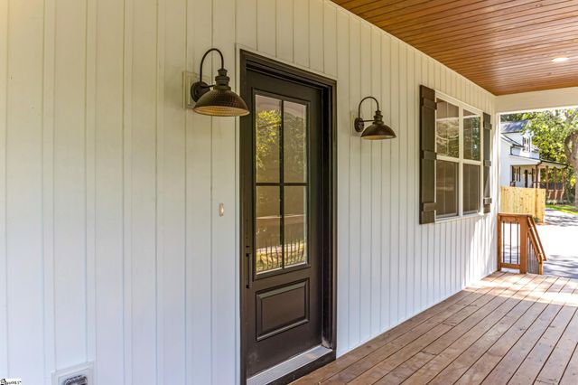 780 White Horse Road Extension, Travelers Rest, SC 29690