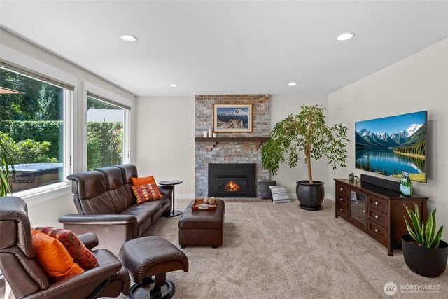 15310 163rd Court SE, Renton, WA 98058