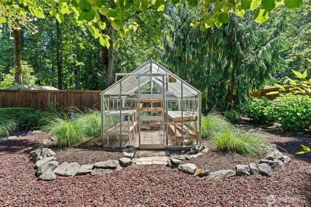 15310 163rd Court SE, Renton, WA 98058