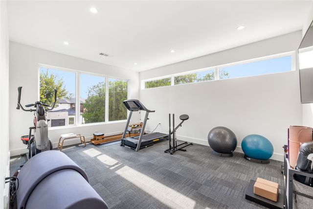 9943 Coppedge Lane, Dallas, TX 75220