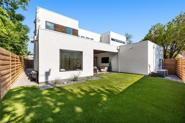 9943 Coppedge Lane, Dallas, TX 75220