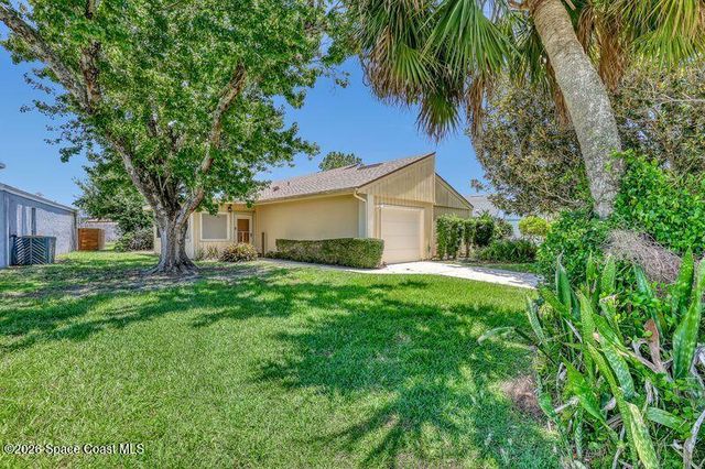 153 Woodside Drive, Melbourne, FL 32940
