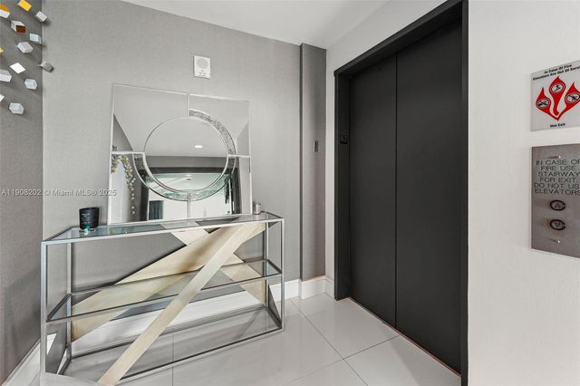 900 Biscayne Blvd PH6201, Miami, FL 33132