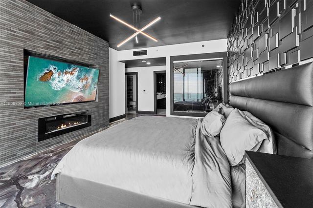 900 Biscayne Blvd PH6201, Miami, FL 33132