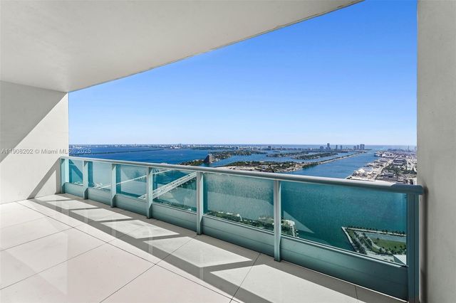 900 Biscayne Blvd PH6201, Miami, FL 33132