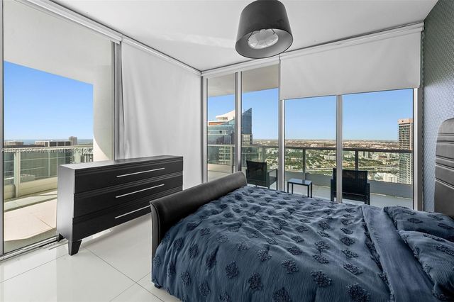 900 Biscayne Blvd PH6201, Miami, FL 33132