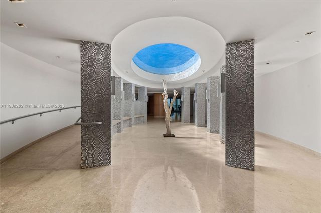 900 Biscayne Blvd PH6201, Miami, FL 33132